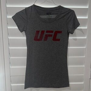 UFC Women's Gray T-Shirt-S-NWOT